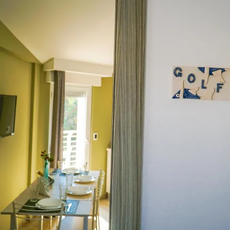 Golf House - A Few Steps From The * アニョーネ・バーニ